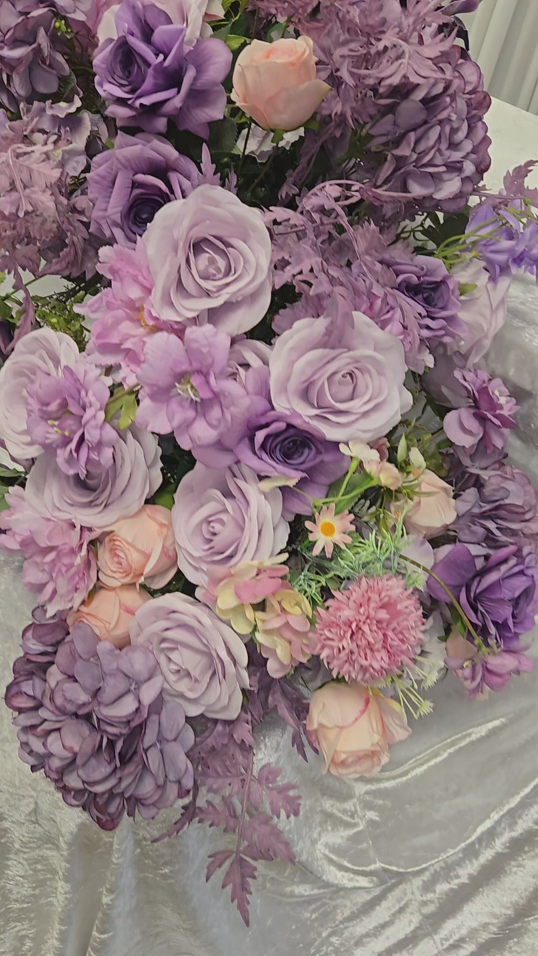 Load video: Purple runner
