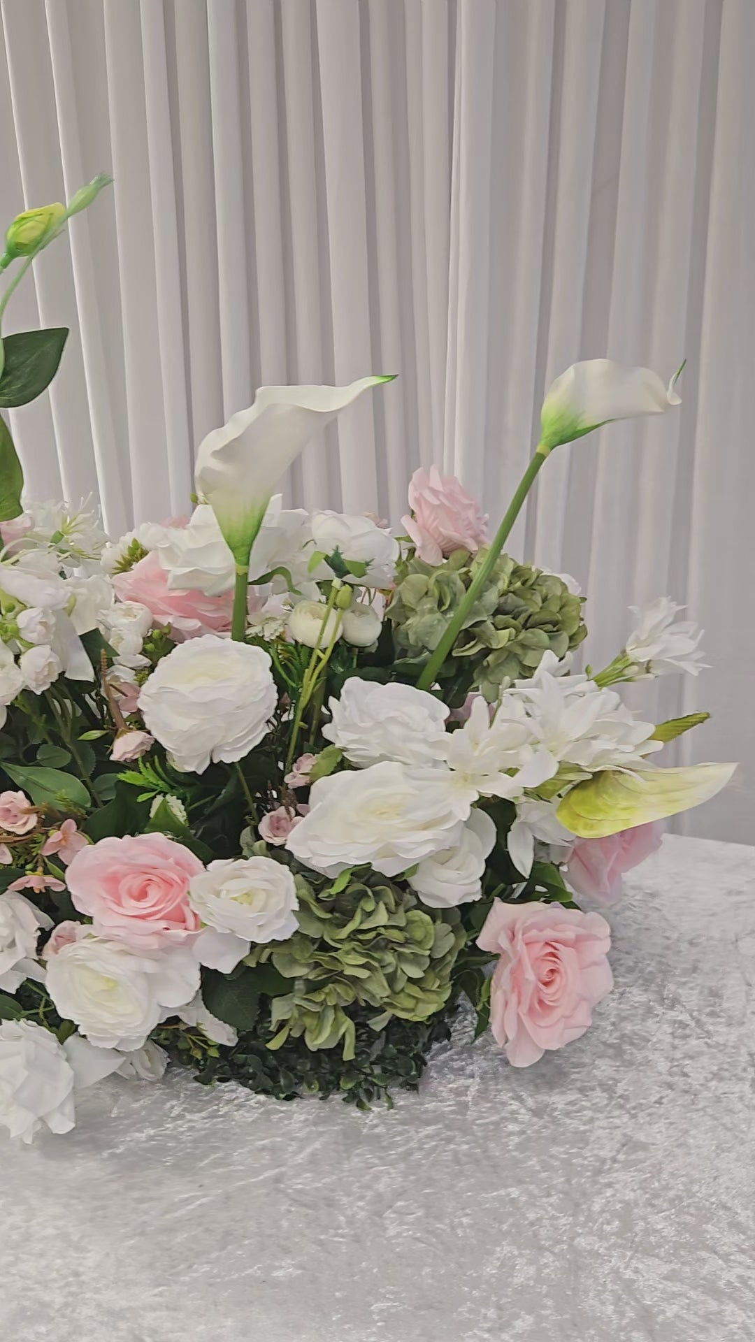 Load video: White &amp; Pink Center piece