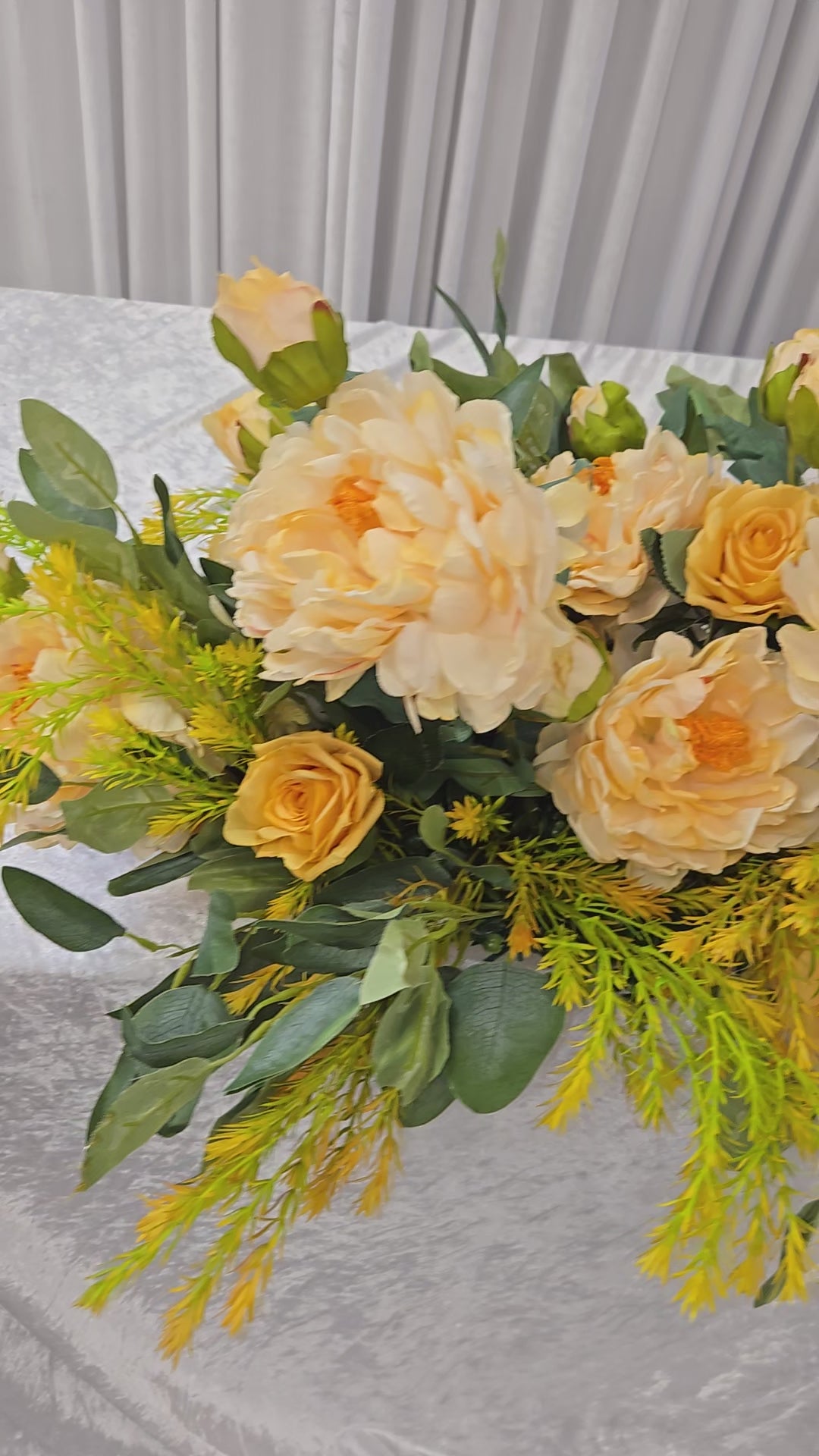 Load video: Mix Floral Arrangement