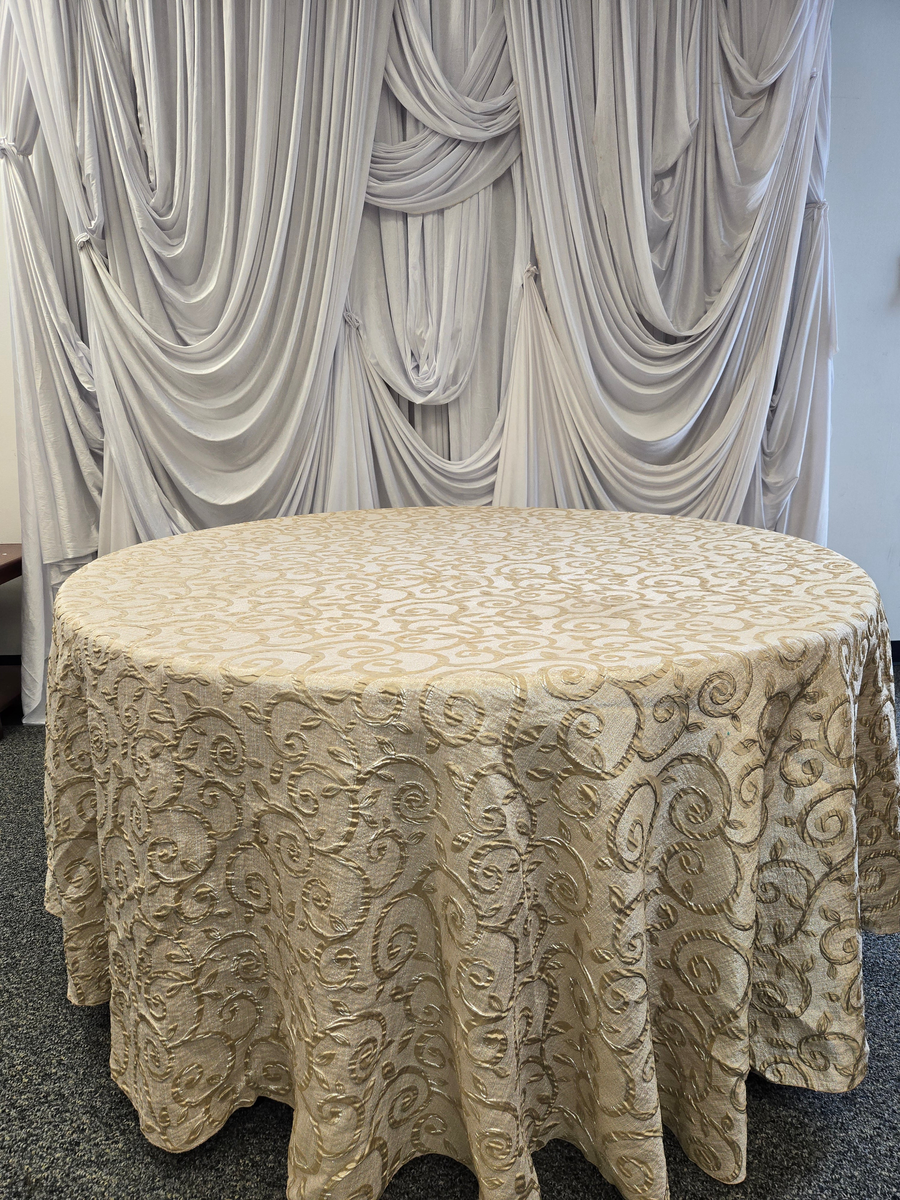Gold Textures Round Tablecloth 120"