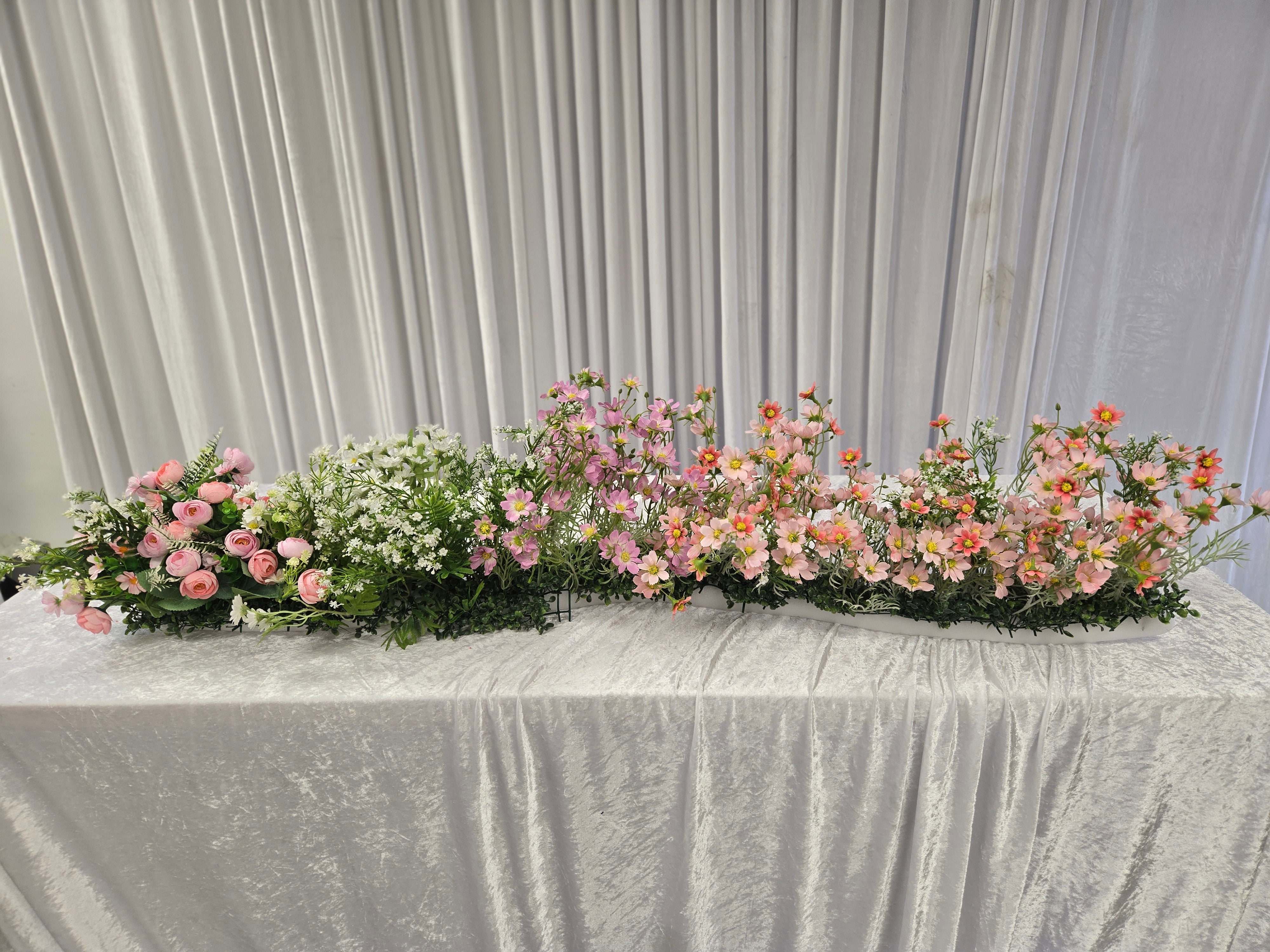 Mix Floral Runner