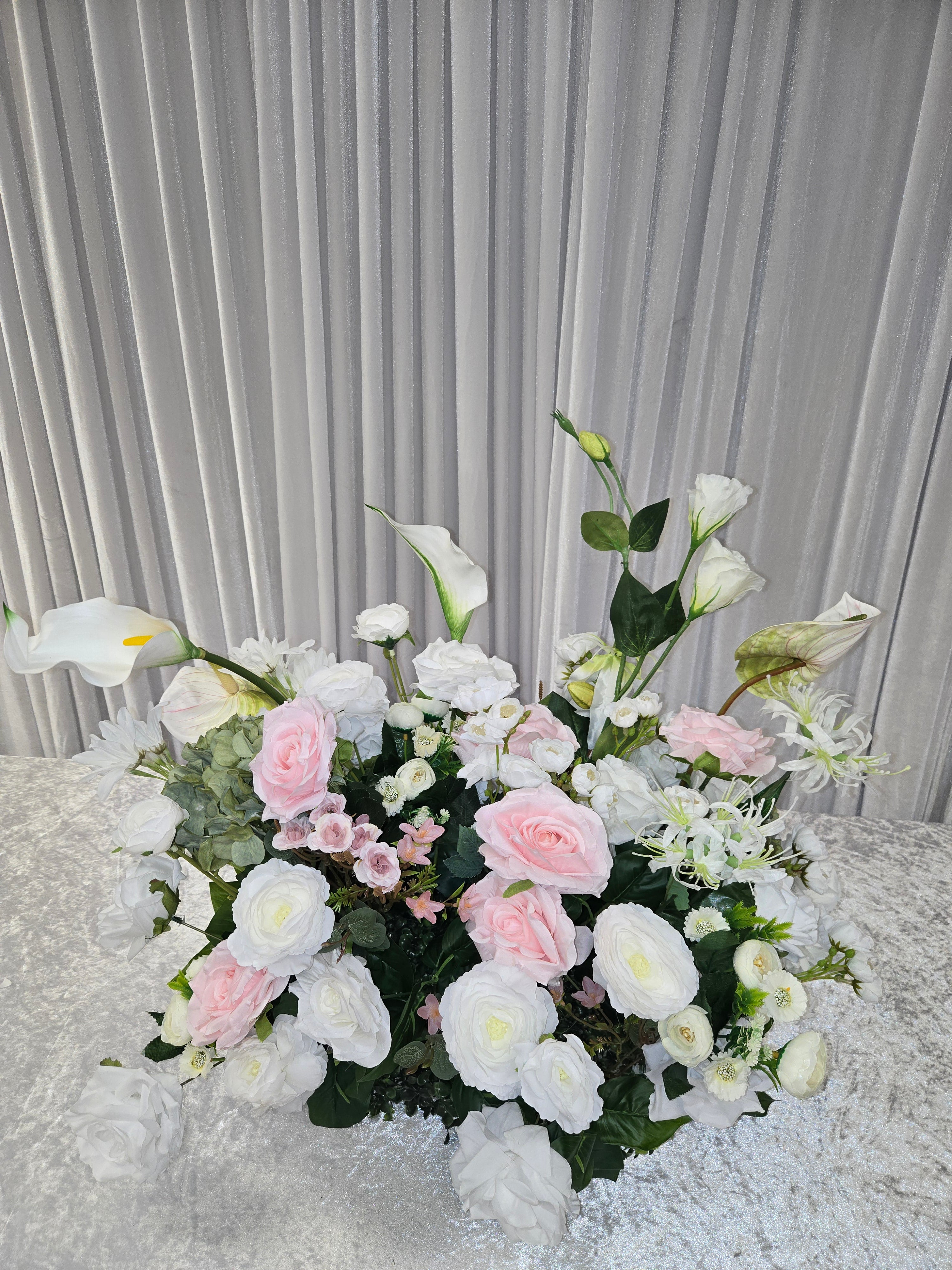 White & Pink Center piece