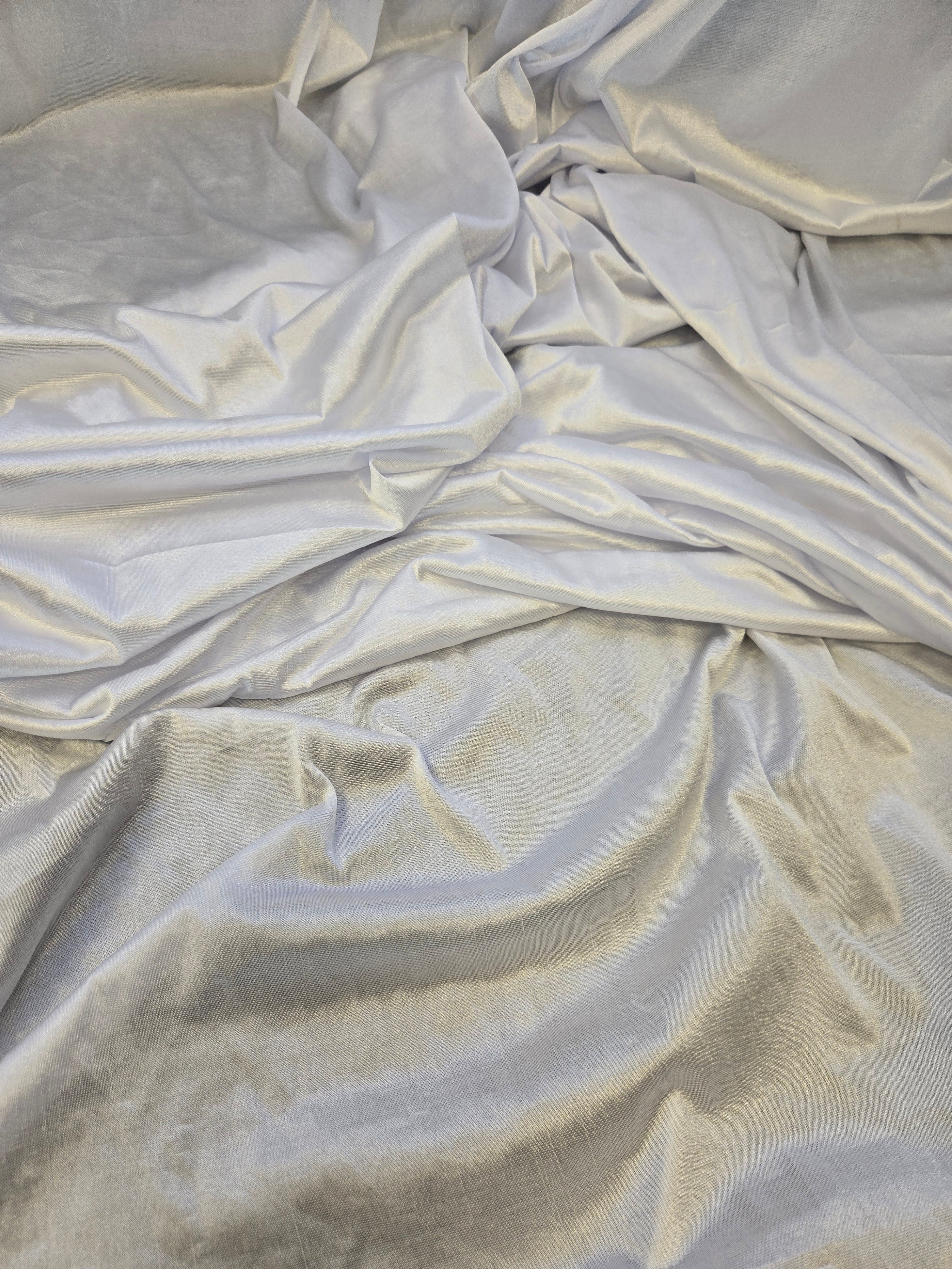 White orgenza Drapes 14ft