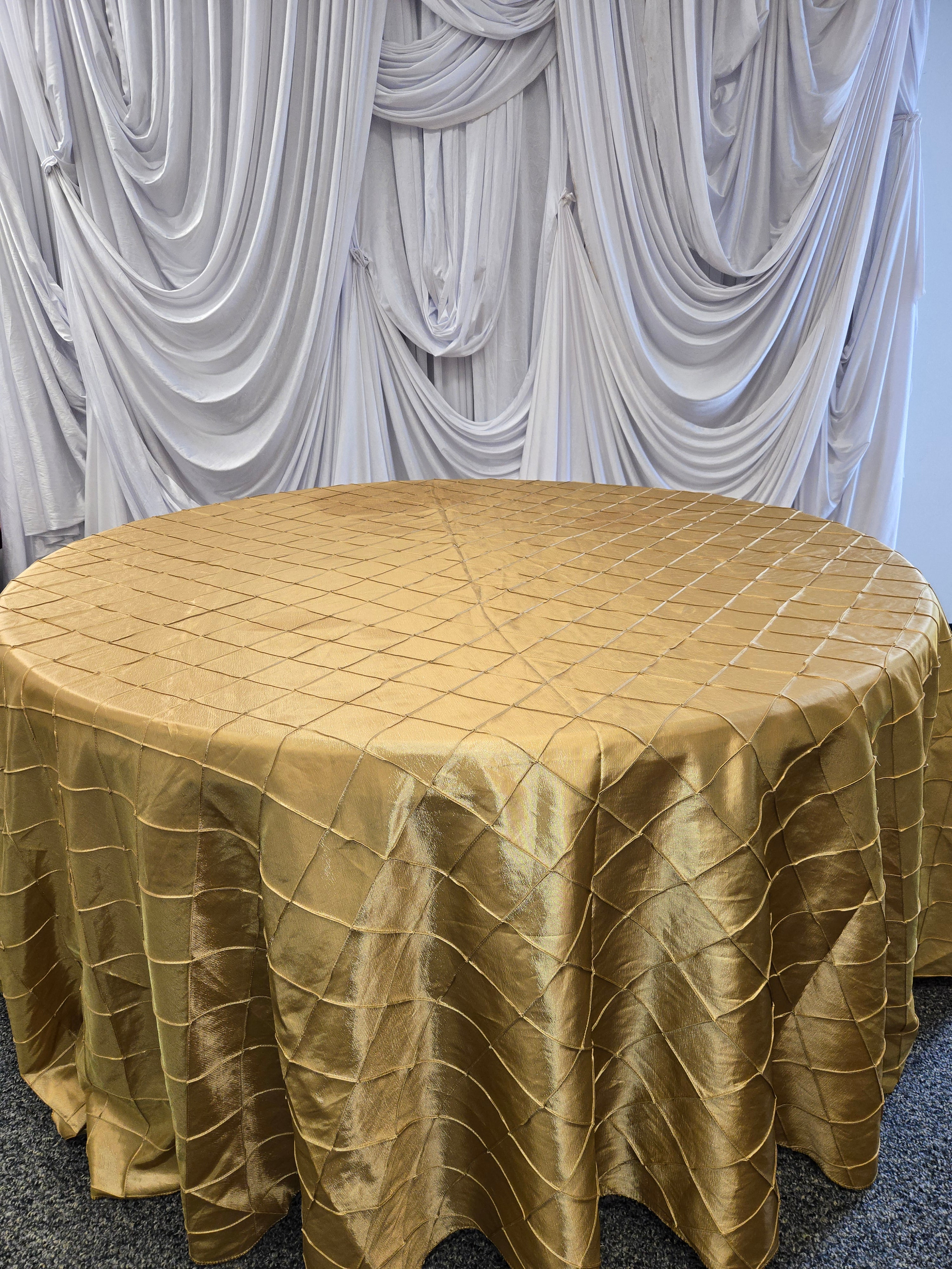 Gold Textured Round Tablecloth 120"